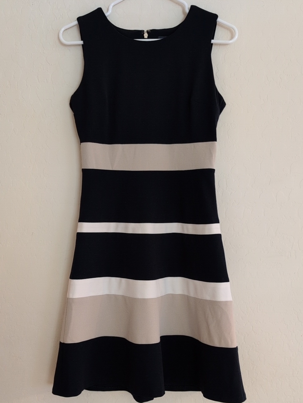 Tommy Hilfiger Navy Cream Tan Striped Sleeveless Dress - Size 4